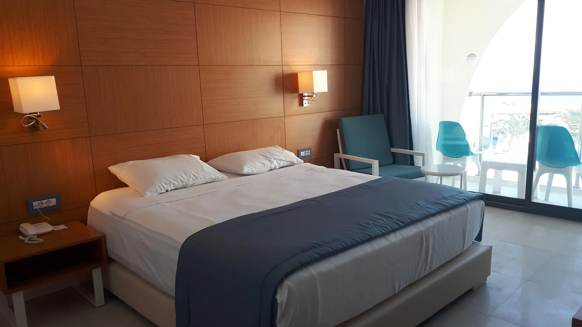 Hotel Infinity By Yelken Kusadası