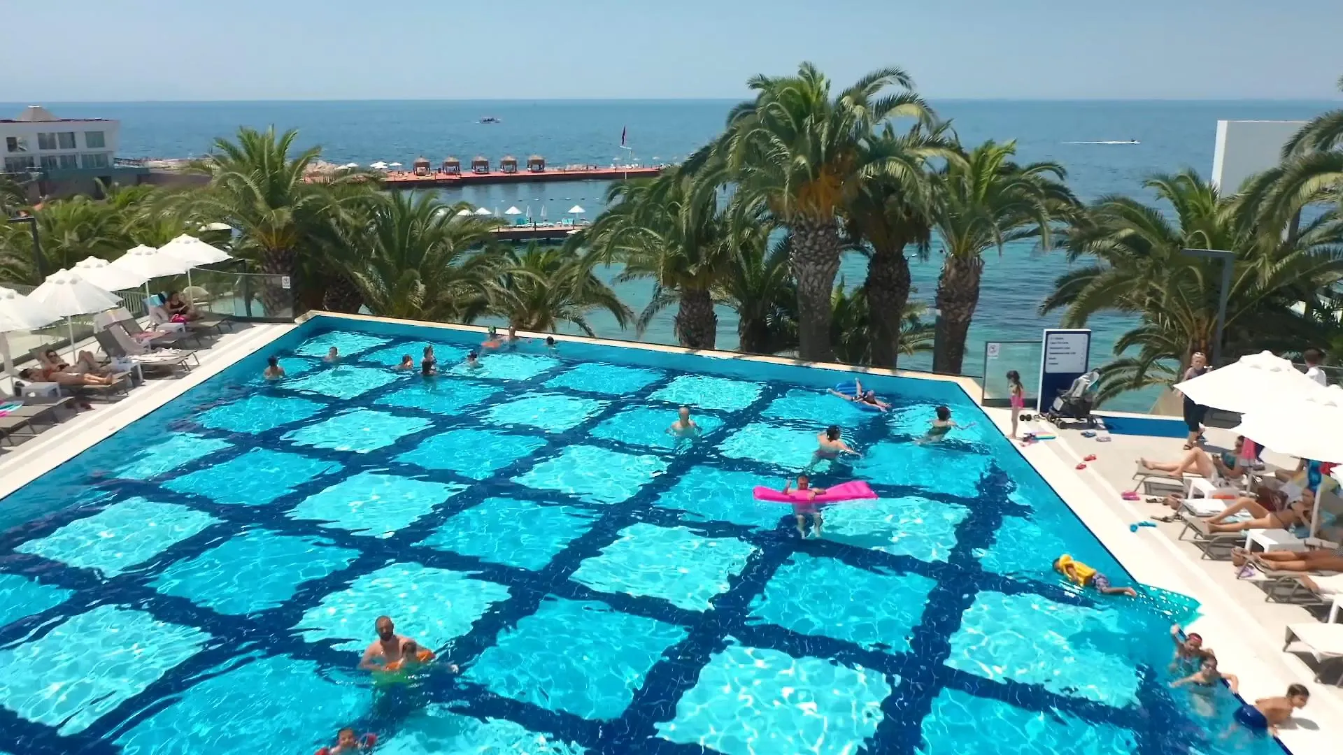 Hotel Infinity By Yelken Kusadası